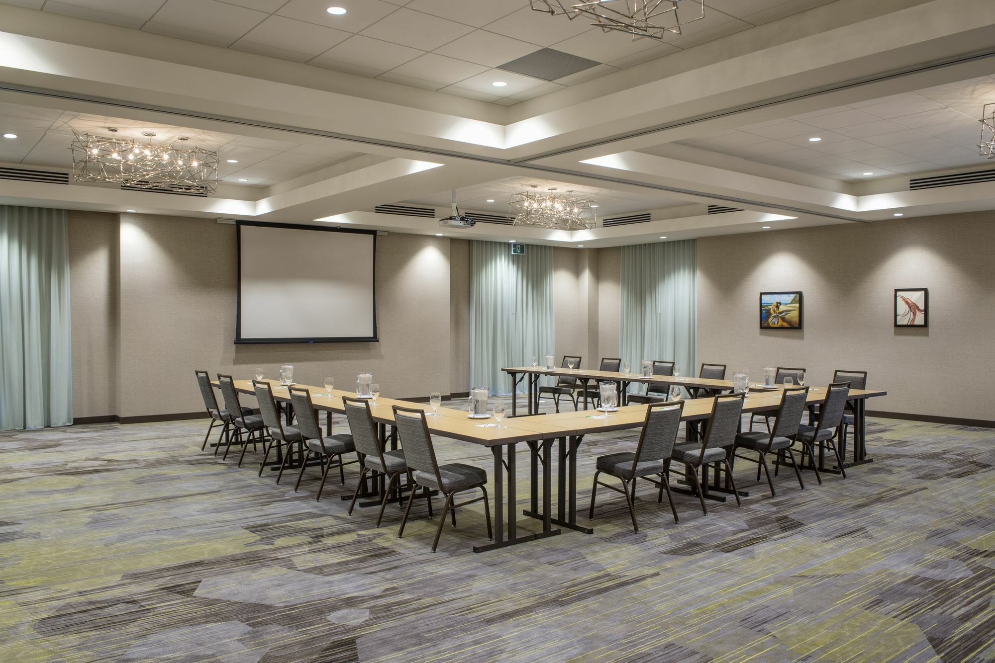 Hotel Dene & Conference Centre 콜드레이크 외부 사진